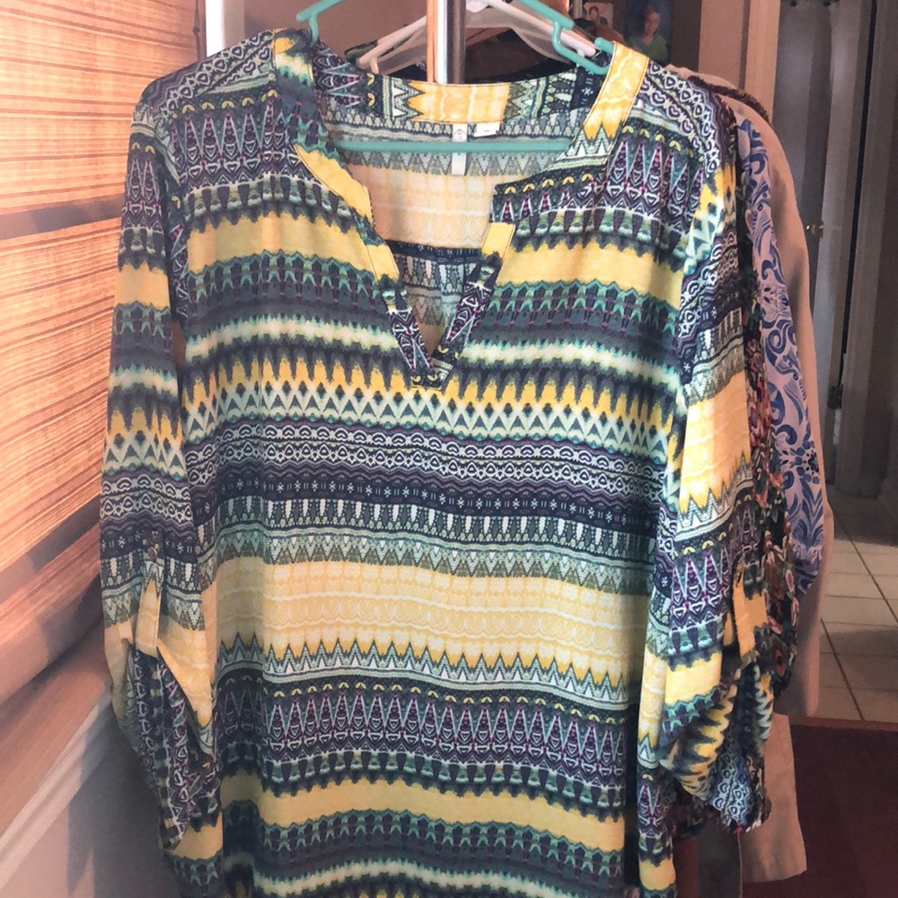 Women’s XL top